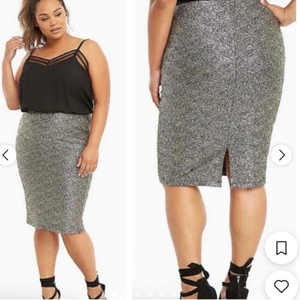Torrid Size 3x Shimmering Silver Metallic Pencil Skirt